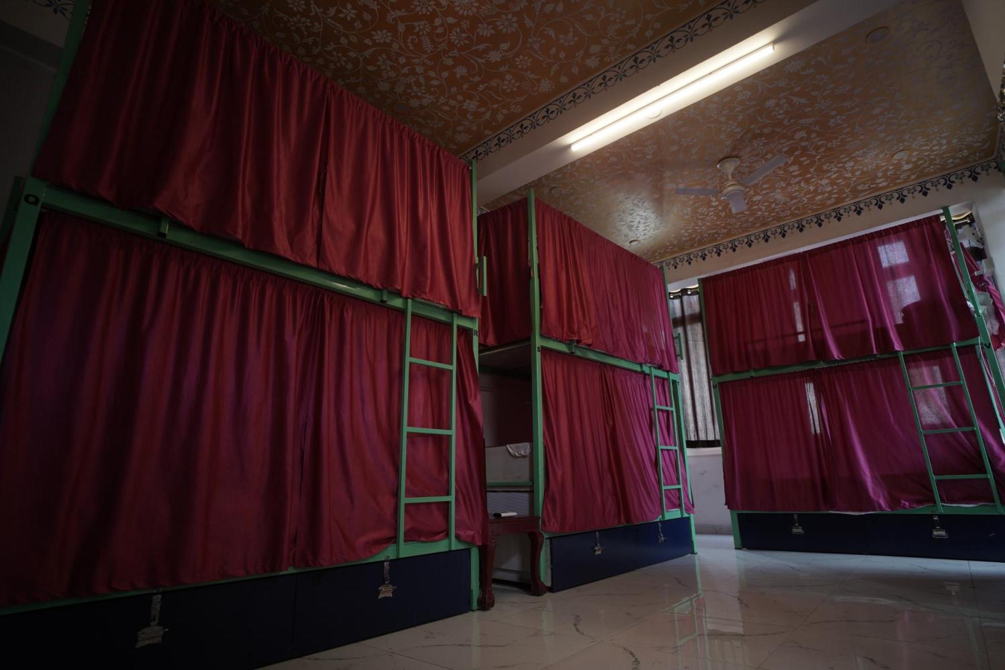 Hostel Funky Bunky Udaipur Exterior photo